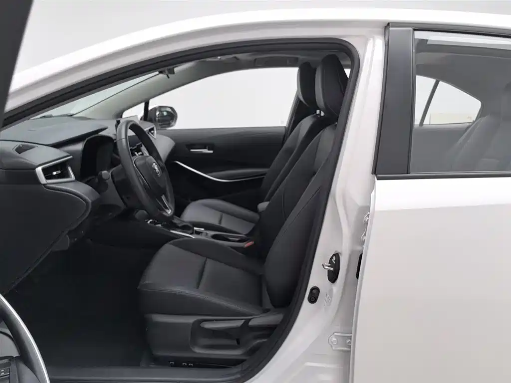 Toyota Corolla 2024 Model 1.8L Smart Hybrid Elite Edition фото 10