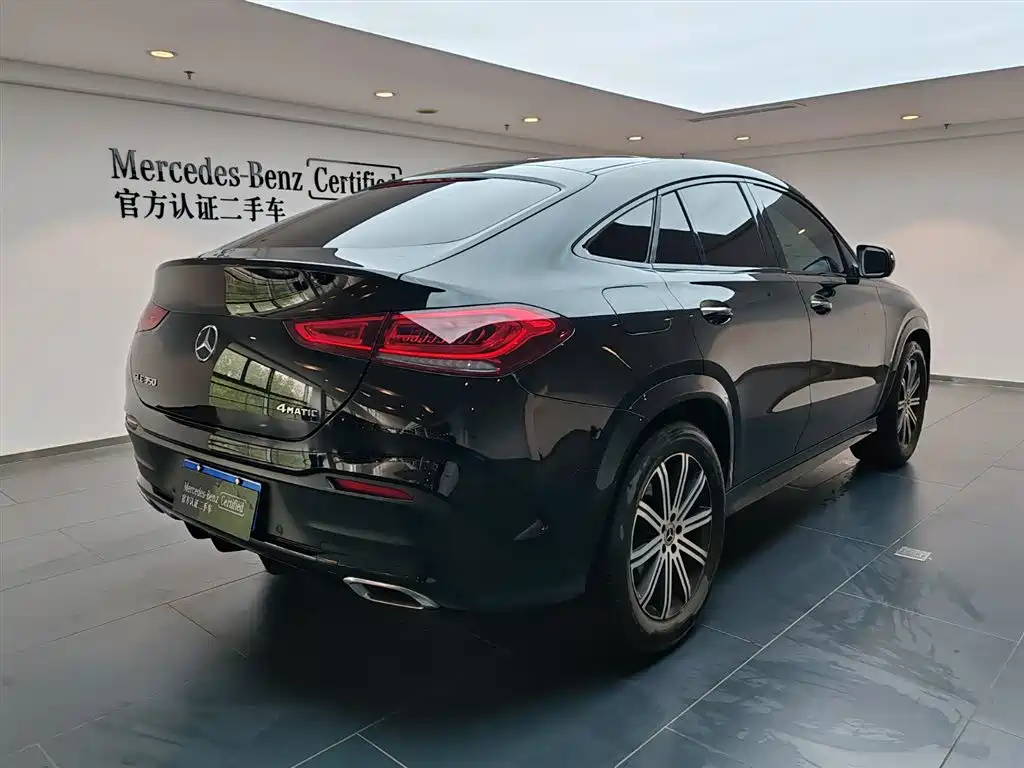 Mercedes-Benz GLE Coupe 2023 GLE 350 4MATIC Coupe SUV Fashion фото 5