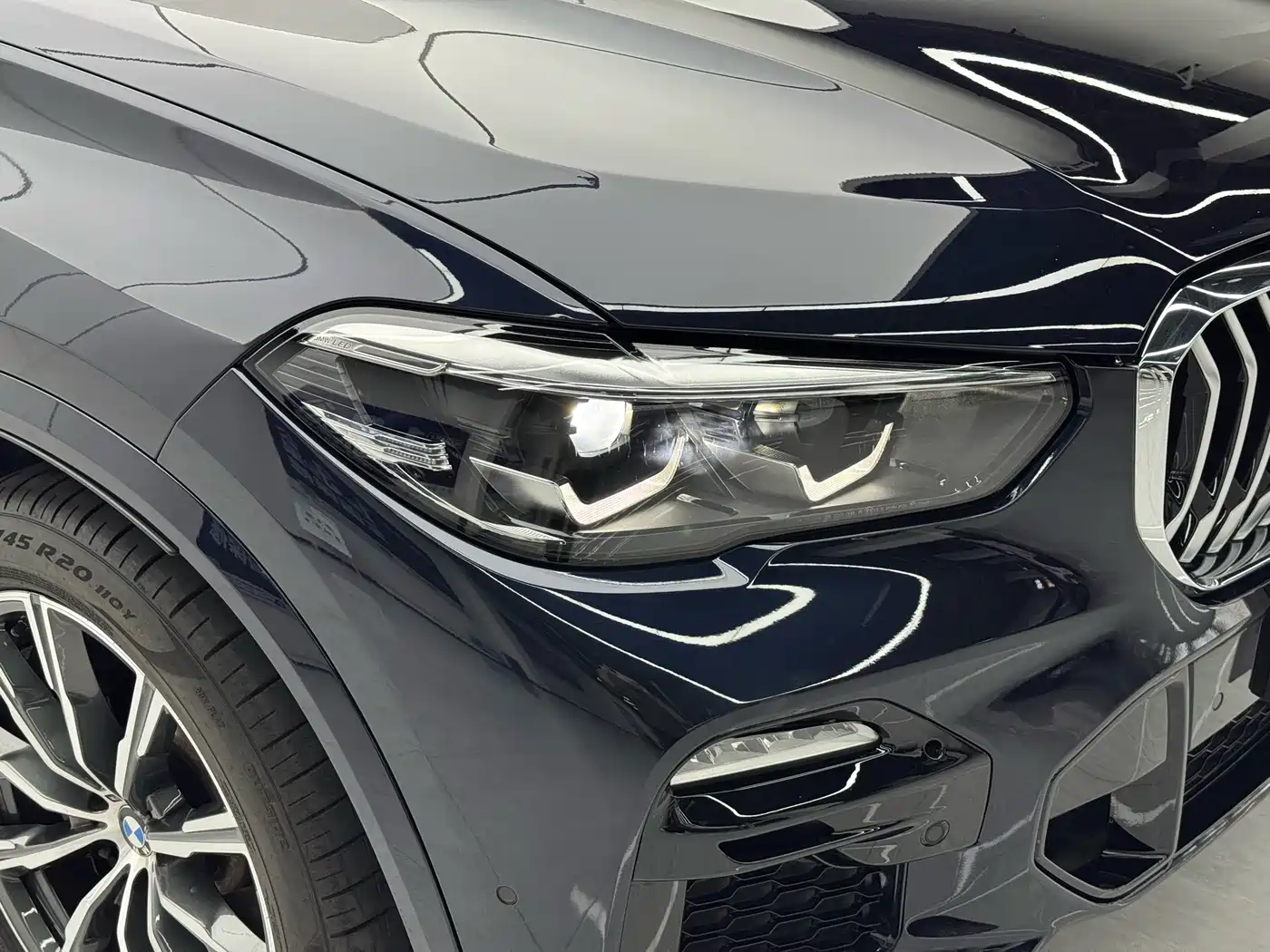 BMW X5 (Import) 2020 xDrive30i M Sport Package фото 7