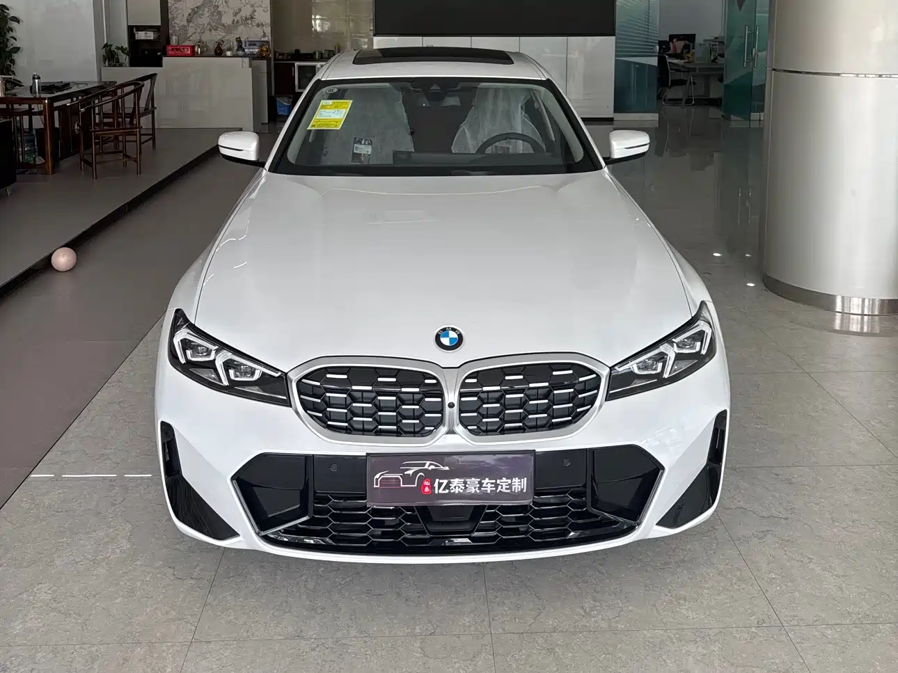 BMW 3 Series 2024 325i M Sport Package фото 2
