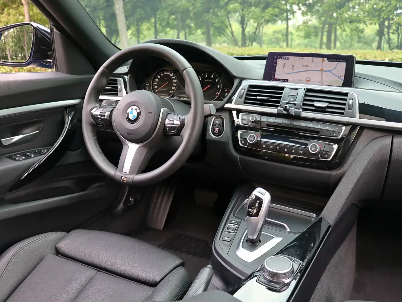 BMW 3 Series GT 2020 320i M Sport Package фото 19