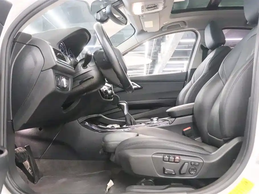 BMW 1 Series 2018 118i Design Package фото 12