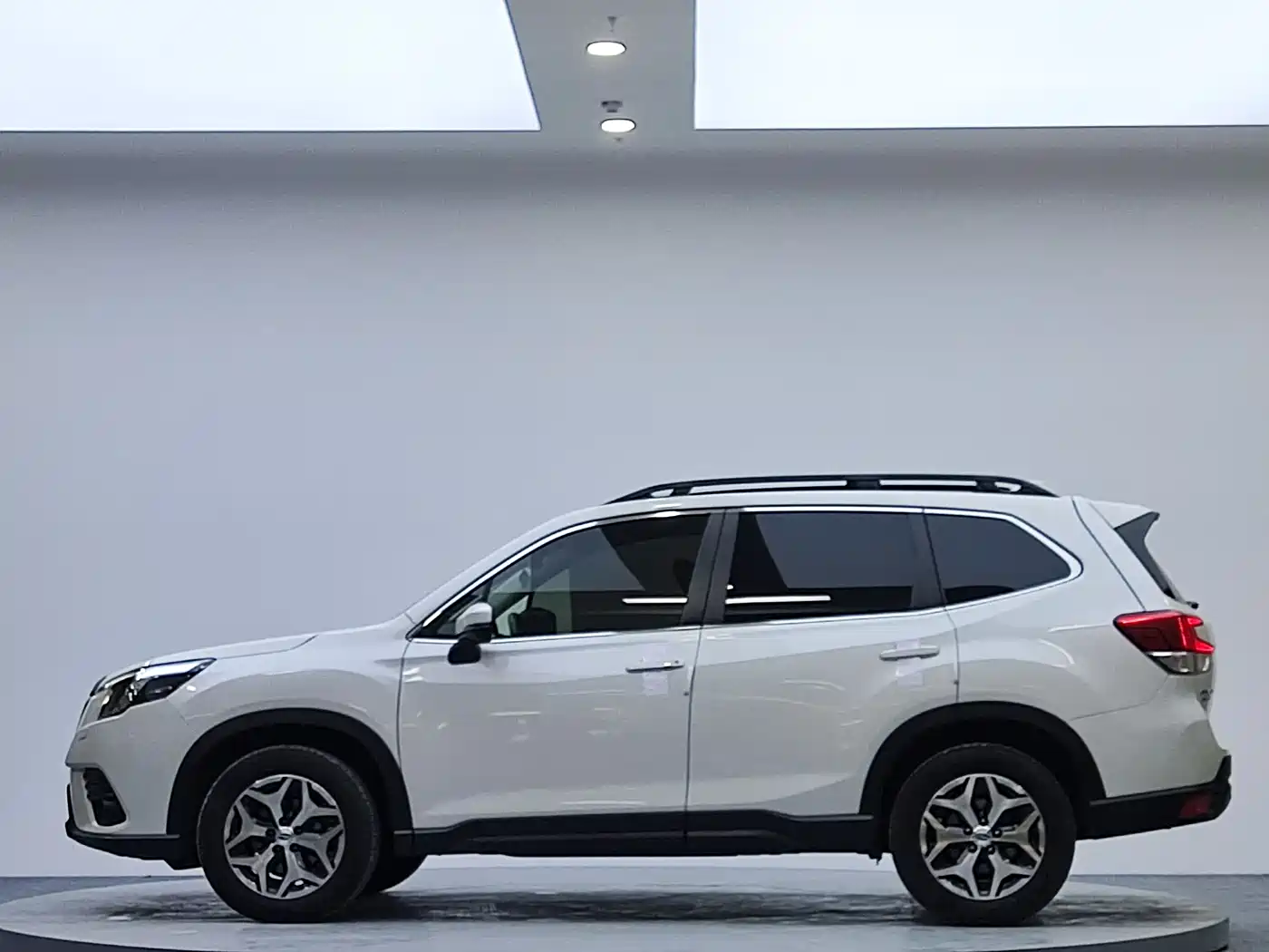 Subaru Forester 2022 2.0i AWD Luxury Edition with EyeSight фото 5
