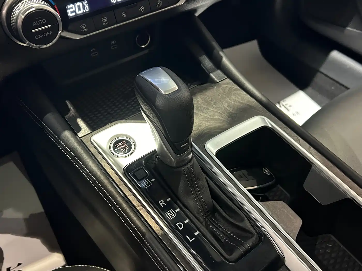 Nissan Teana 2025 2025 2.0L XL-TLS Delight Edition