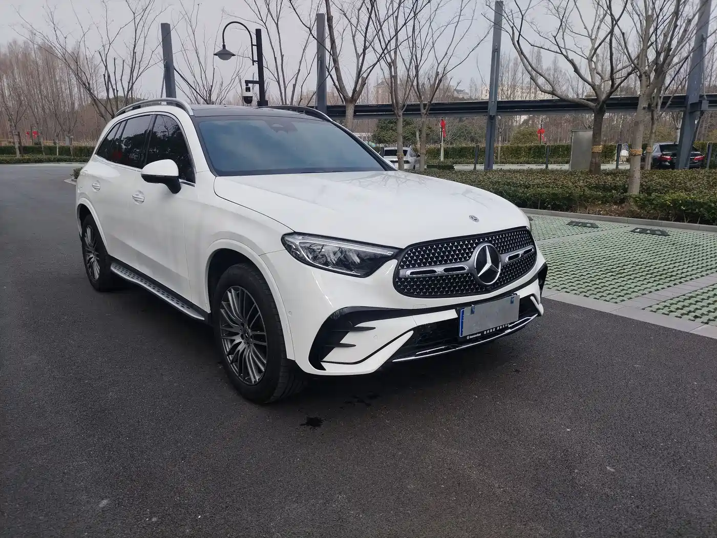 Mercedes-Benz GLC 2023 GLC 300 L 4MATIC Luxury 5-Seater фото 3