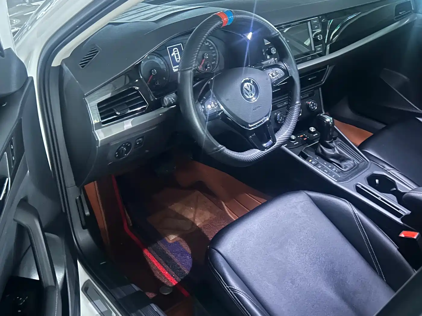 Volkswagen Lavida 2019 280TSI DSG Comfort Edition China VI фото 3