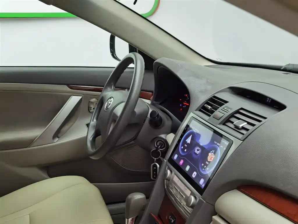 Toyota Camry 2013 200E Classic Elite Edition фото 22
