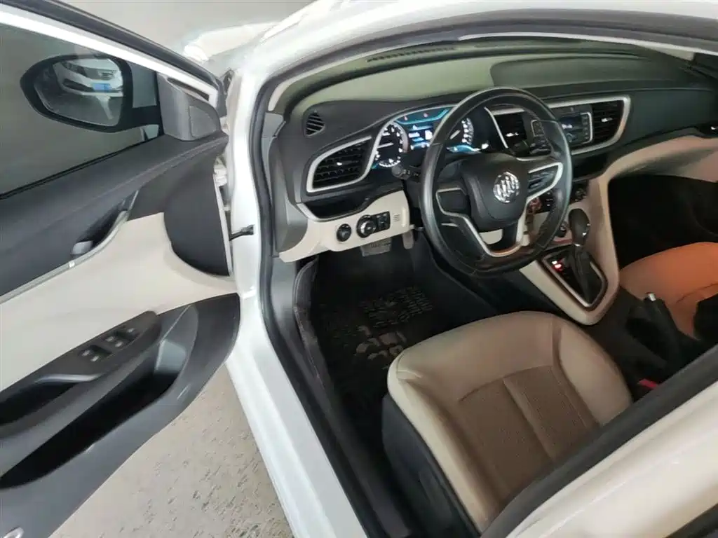 Buick Excelle 2017 15N Automatic Elite фото 16