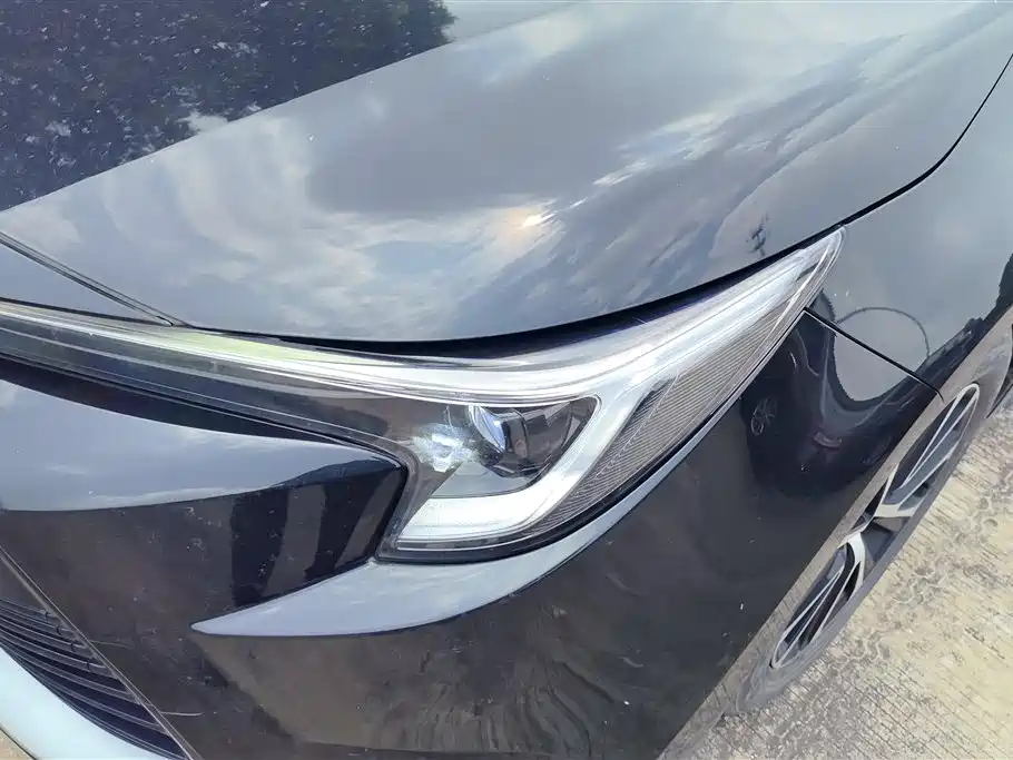 Toyota Levin 2023 Smart Hybrid 1.8L Luxury фото 5