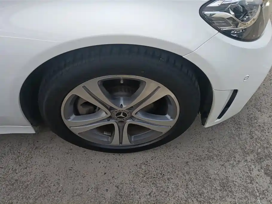 Mercedes-Benz C-Class 2020 C 260 L Sport фото 6