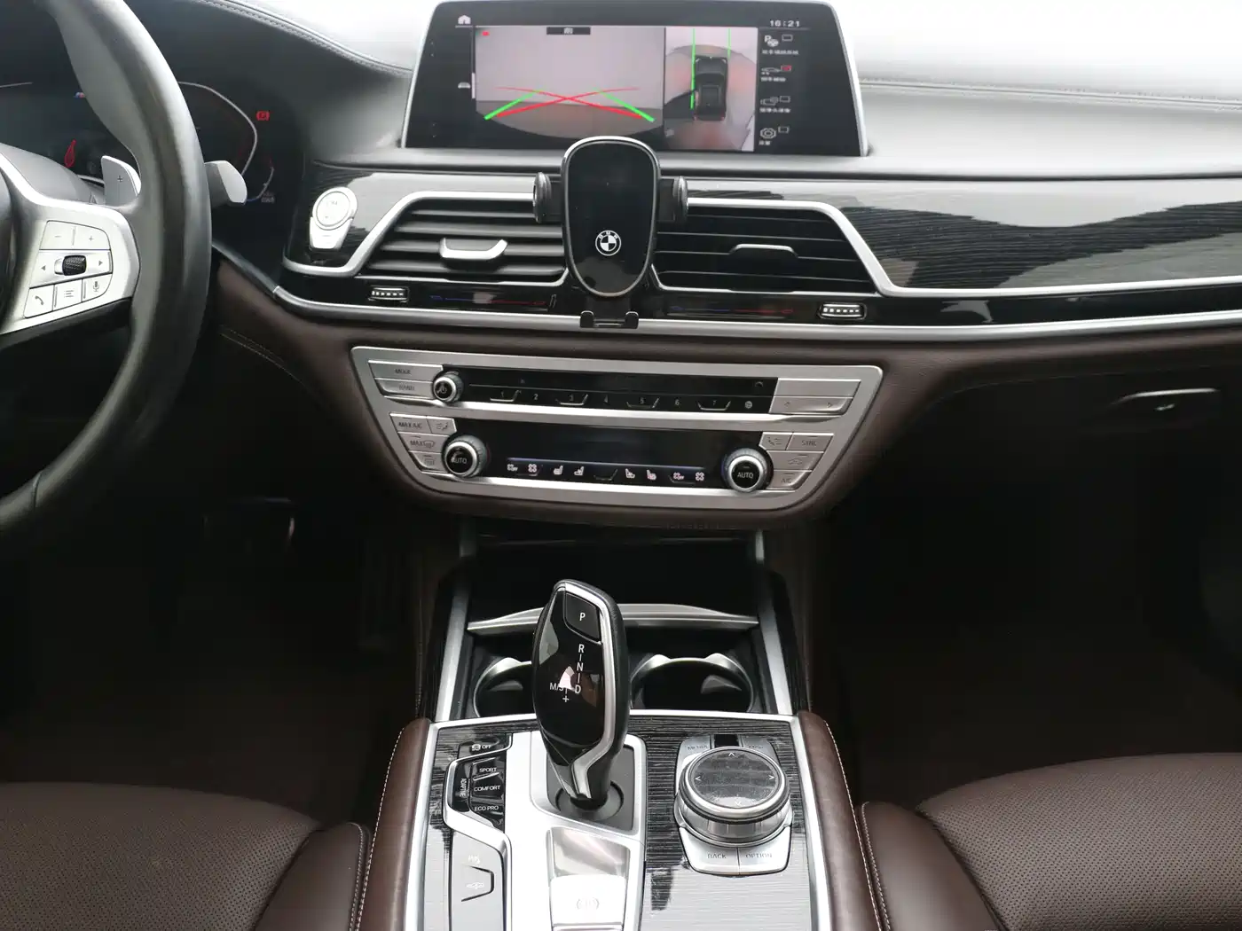 BMW 7 Series 2019 730Li M Sport Package фото 12