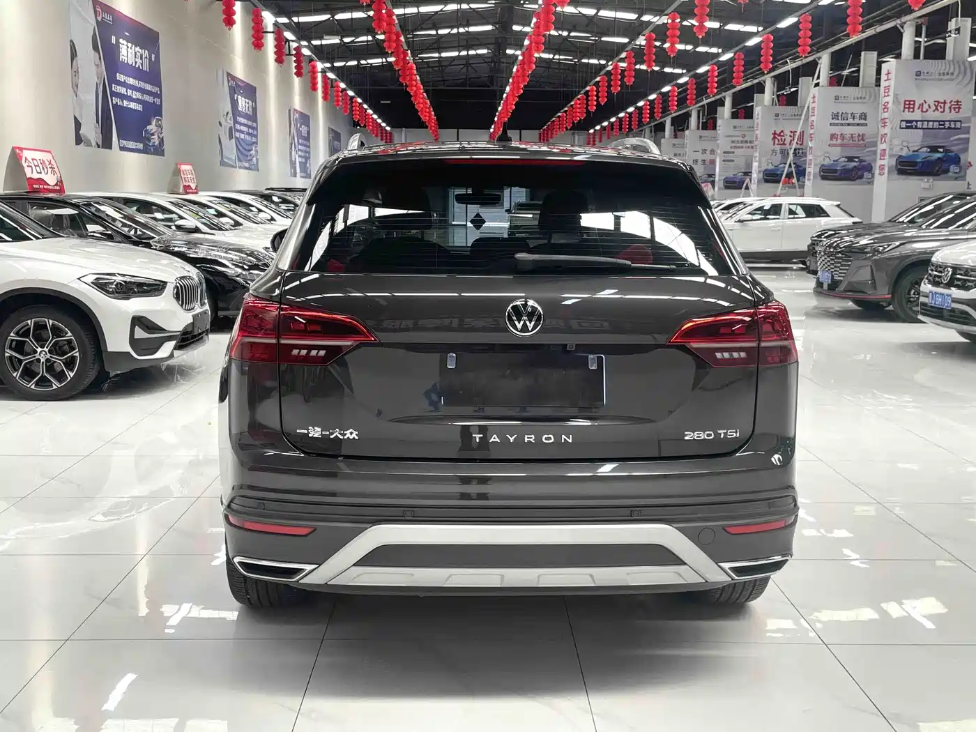 Volkswagen Tayron 2022 280TSI 2WD Luxury Smart Connect Edition фото 5