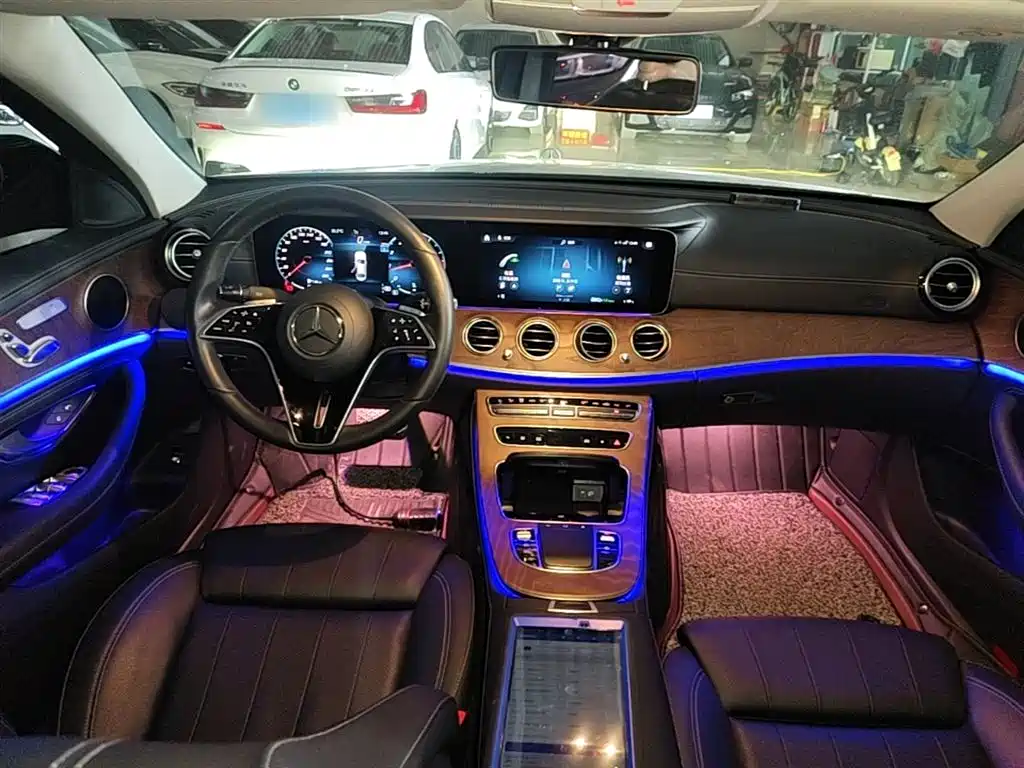 Mercedes-Benz E-Class 2023 E 260 L фото 10