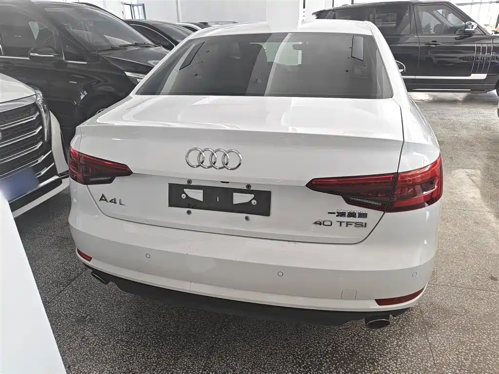 Audi A4L 2017 Plus 40 TFSI Progressive фото 10