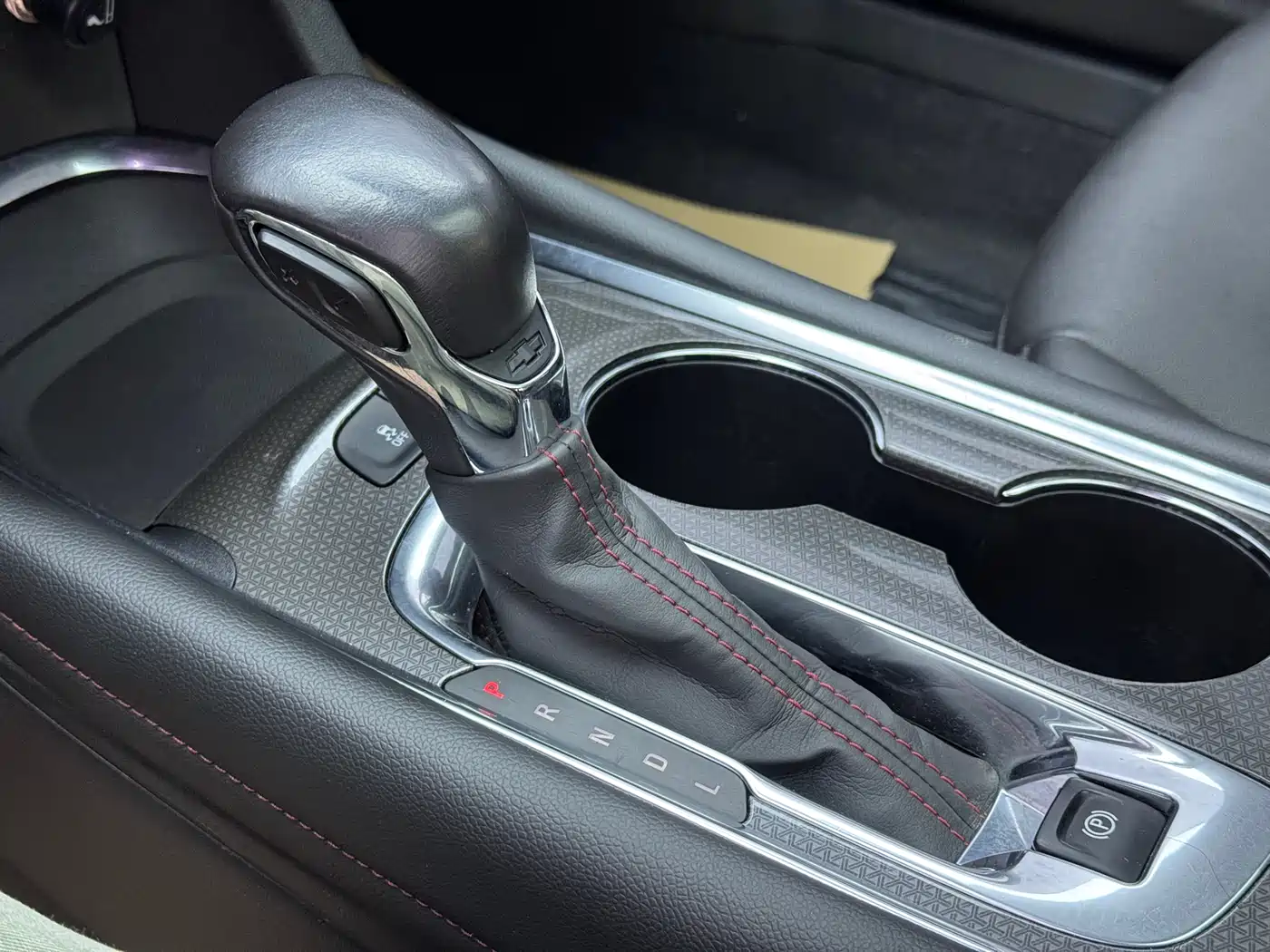 CHEVROLET MAI RUIBAO XL