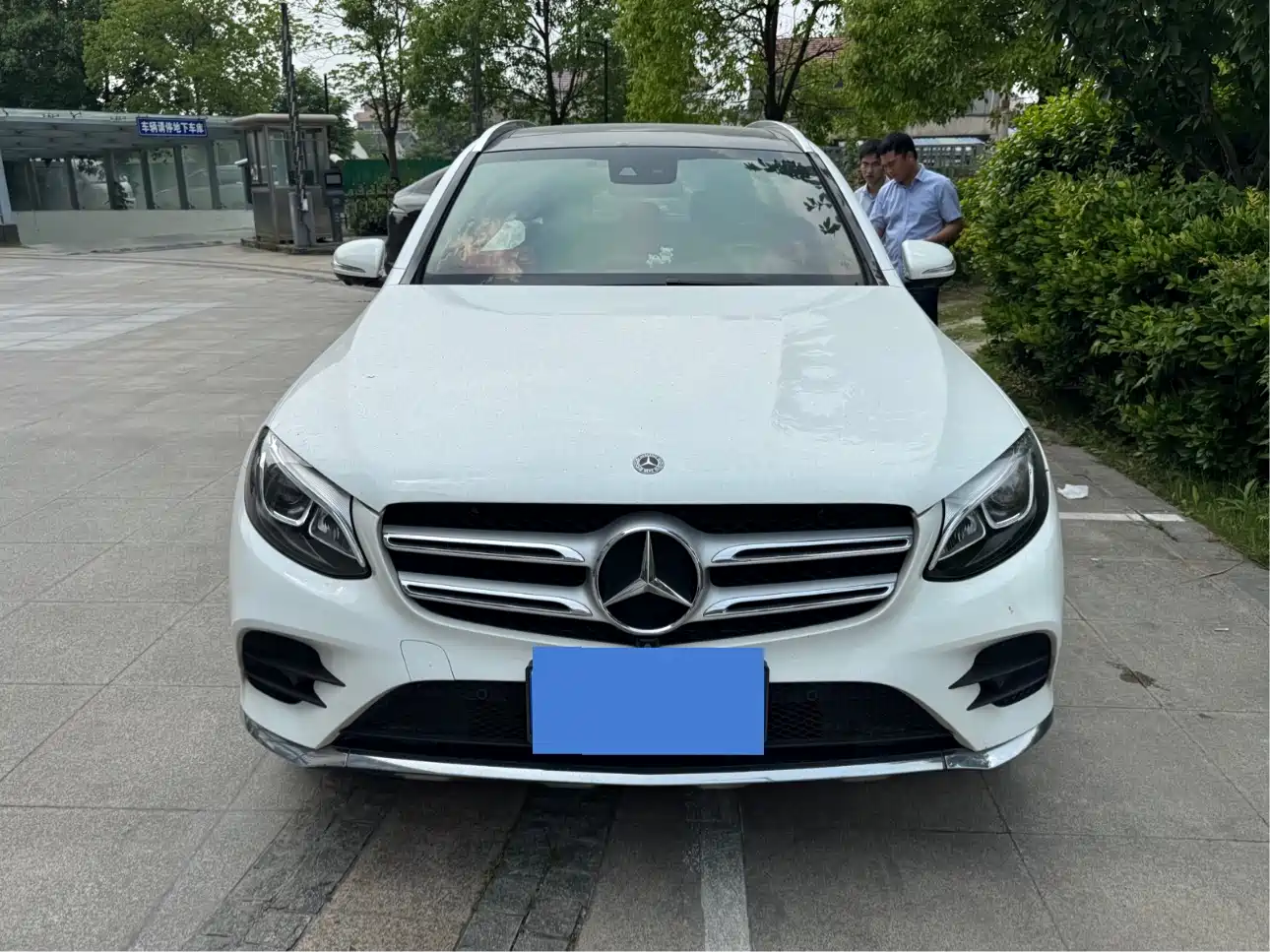 Mercedes-Benz GLC 2018 Facelift GLC 260 4MATIC Luxury фото 2
