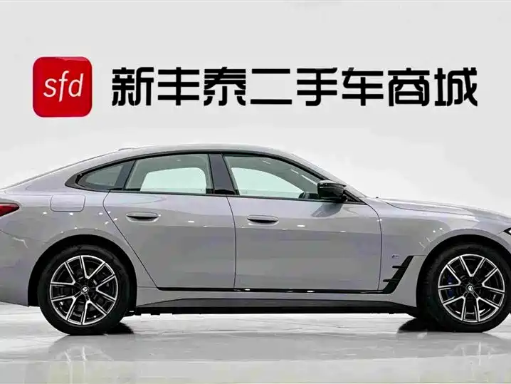 BMW i4 2023 2022 eDrive40