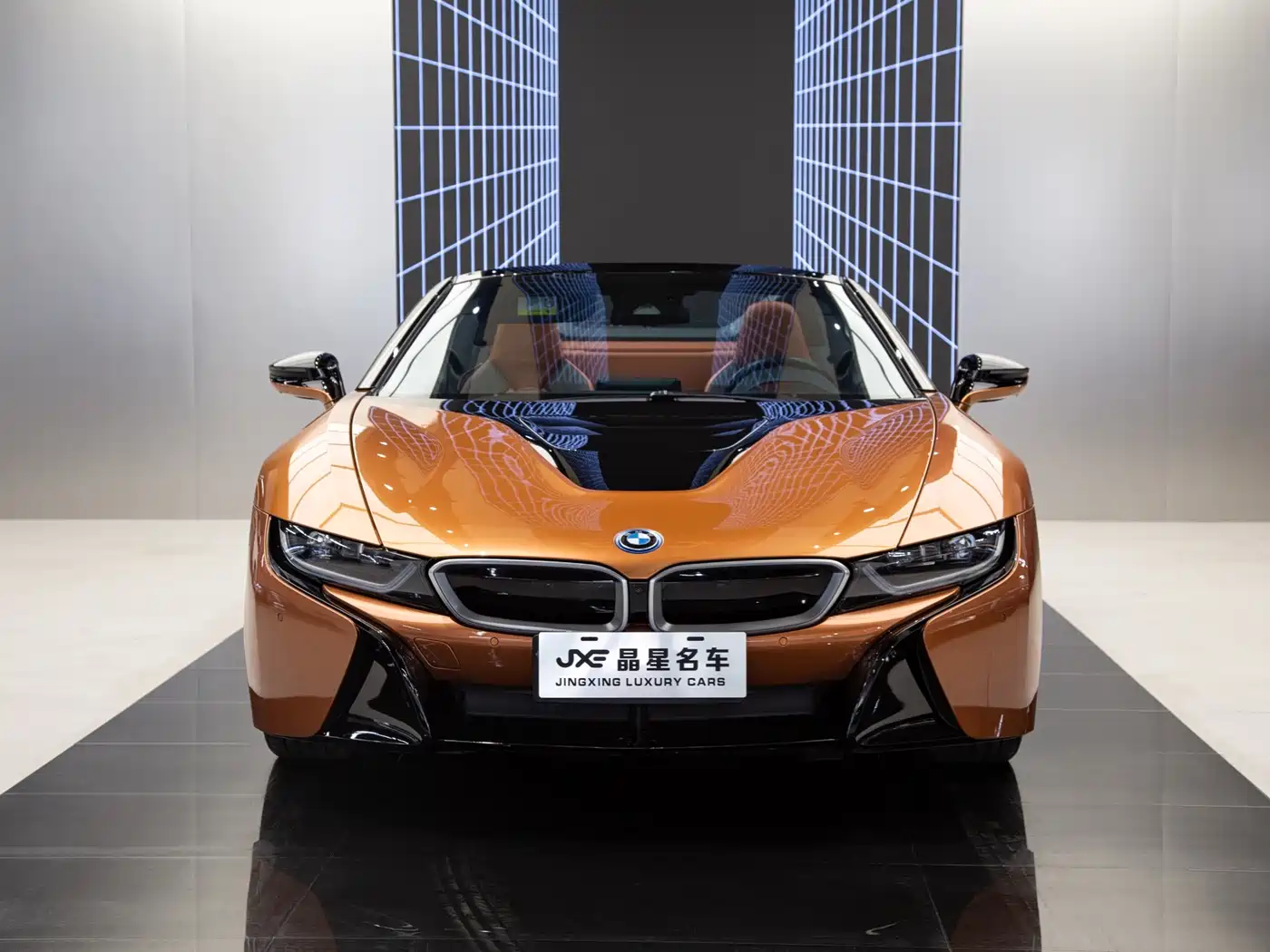 BMW I8