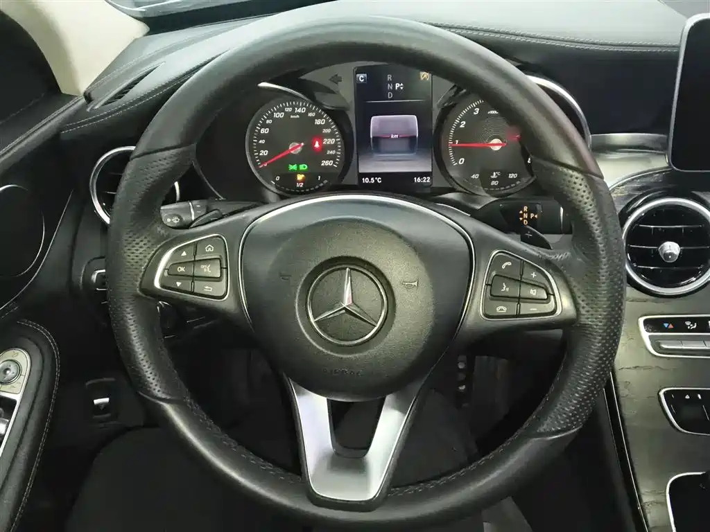 Mercedes-Benz C-Class 2016 C 200 L Sport фото 7