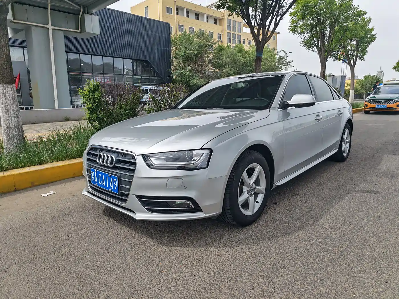 Audi A4L 2013 35 TFSI Automatic Comfort