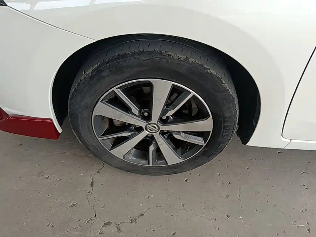 Nissan Bluebird 2020 2020 1.6L CVT Cool Edition