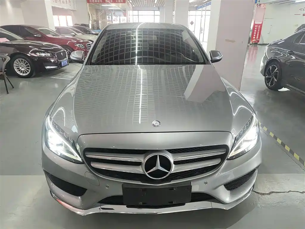 Mercedes-Benz C-Class 2016 C 180 L Sport фото 3