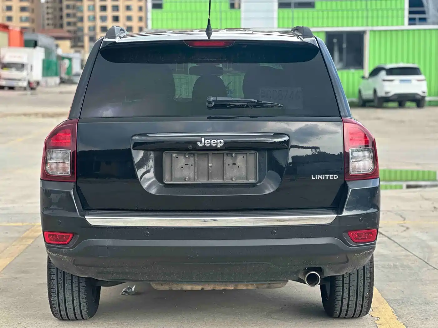 Jeep Compass (Import) 2015 2014 Facelift 2.4L 4WD Luxury Navigation Edition