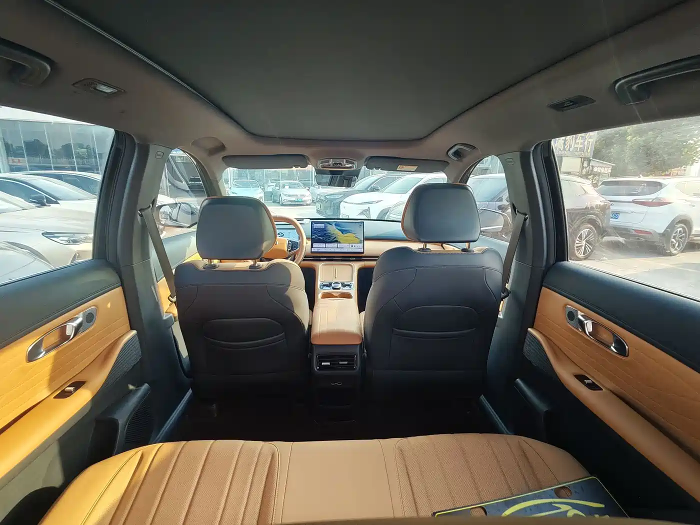 Geely Galaxy Galaxy Starship 7 EM-i 2025 Model 120km Explorer+ Edition фото 17