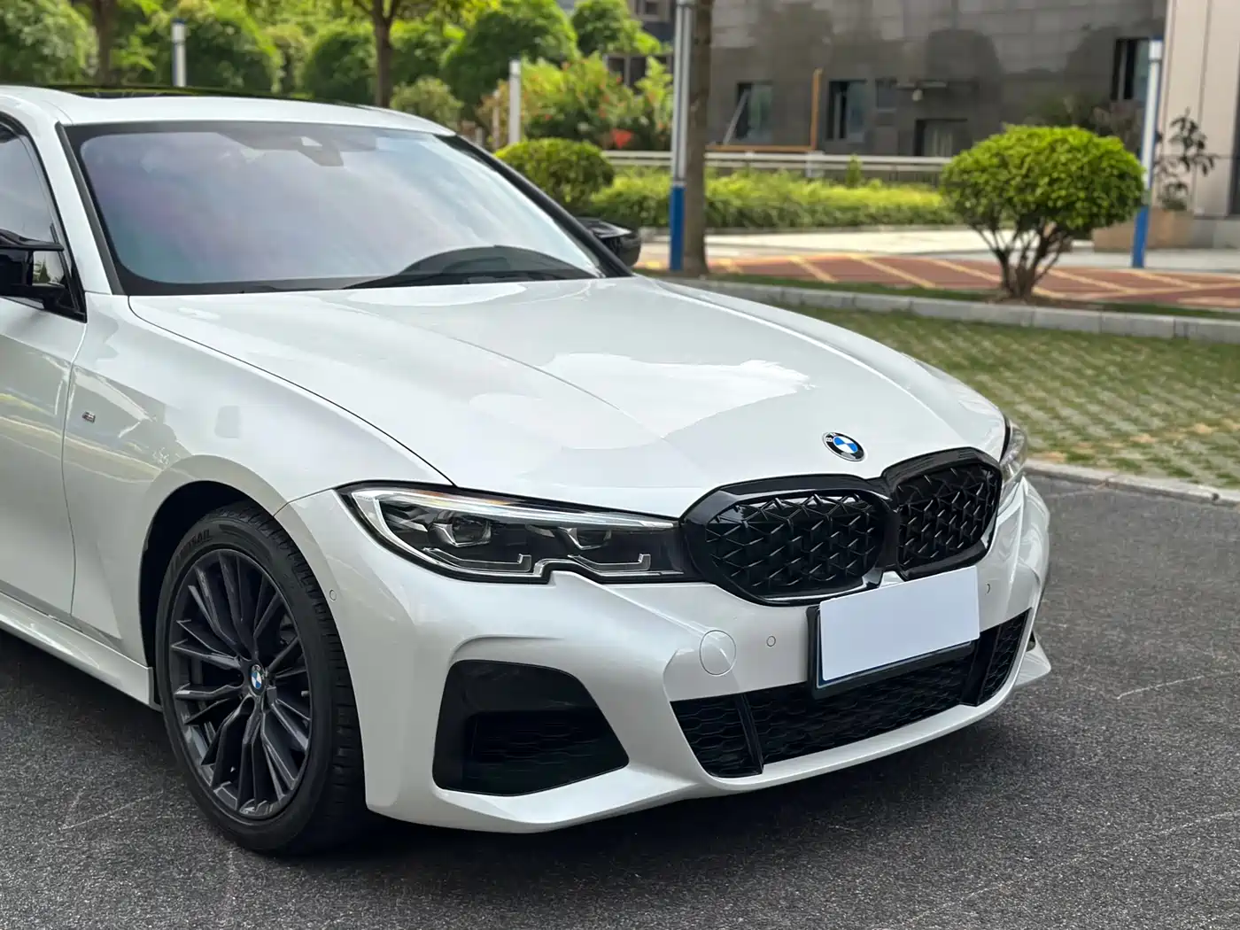 BMW 3 Series 2020 325Li M Sport Package фото 7