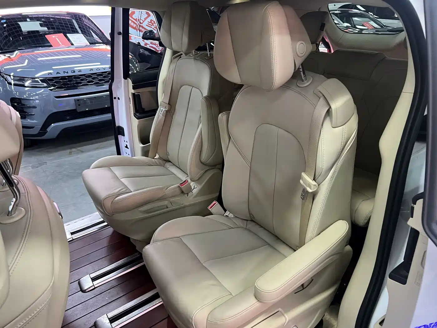 Buick GL8 2023 ES Landmaster Exclusive фото 11