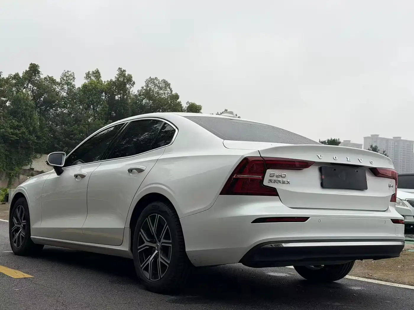 Volvo S60 2025 2025 B4 Smart Luxury Edition