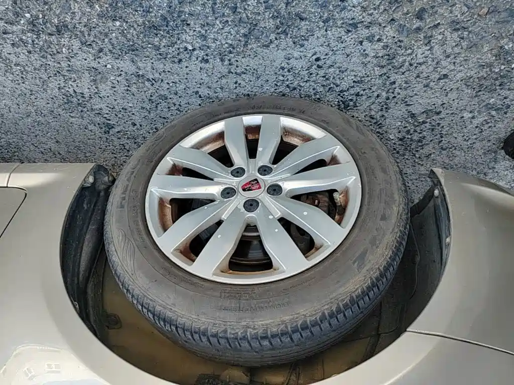 Photo 23 - Roewe 350