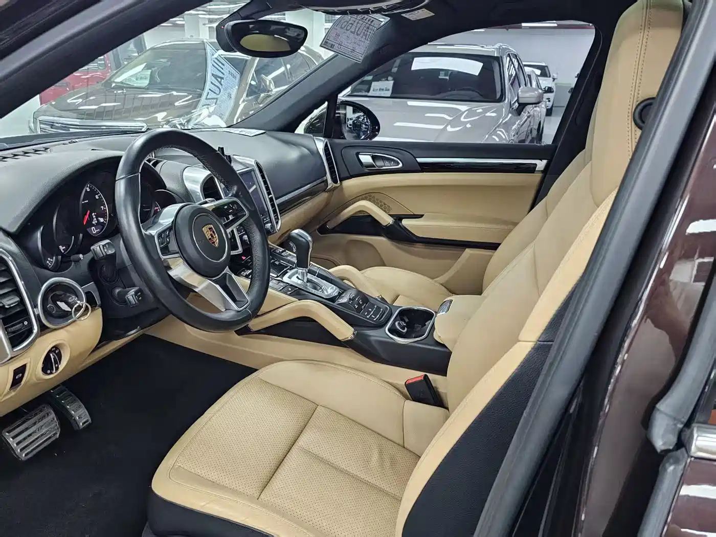 Porsche Cayenne 2016 Cayenne 3.0T фото 8
