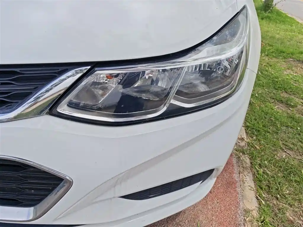 Chevrolet Cruze 2018 320 Automatic Pioneer Sunroof Edition фото 24