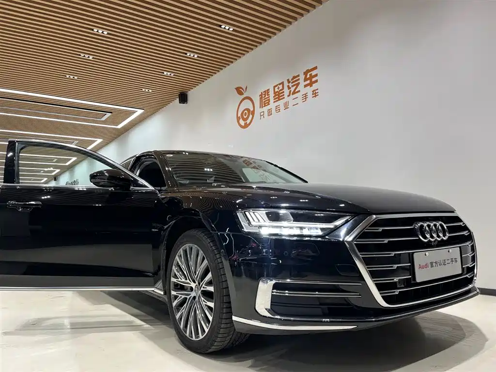 Audi A8 2019 Plus A8L 55 TFSI quattro Luxury фото 6