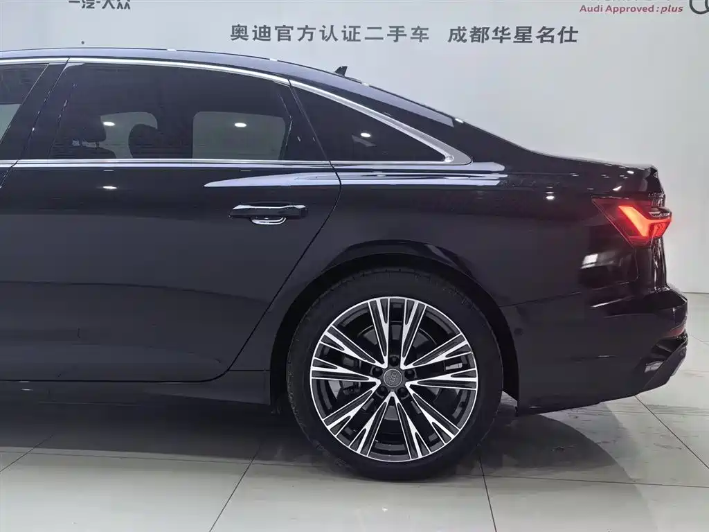 Audi A6L 2021 45 TFSI quattro Premium Sport фото 7