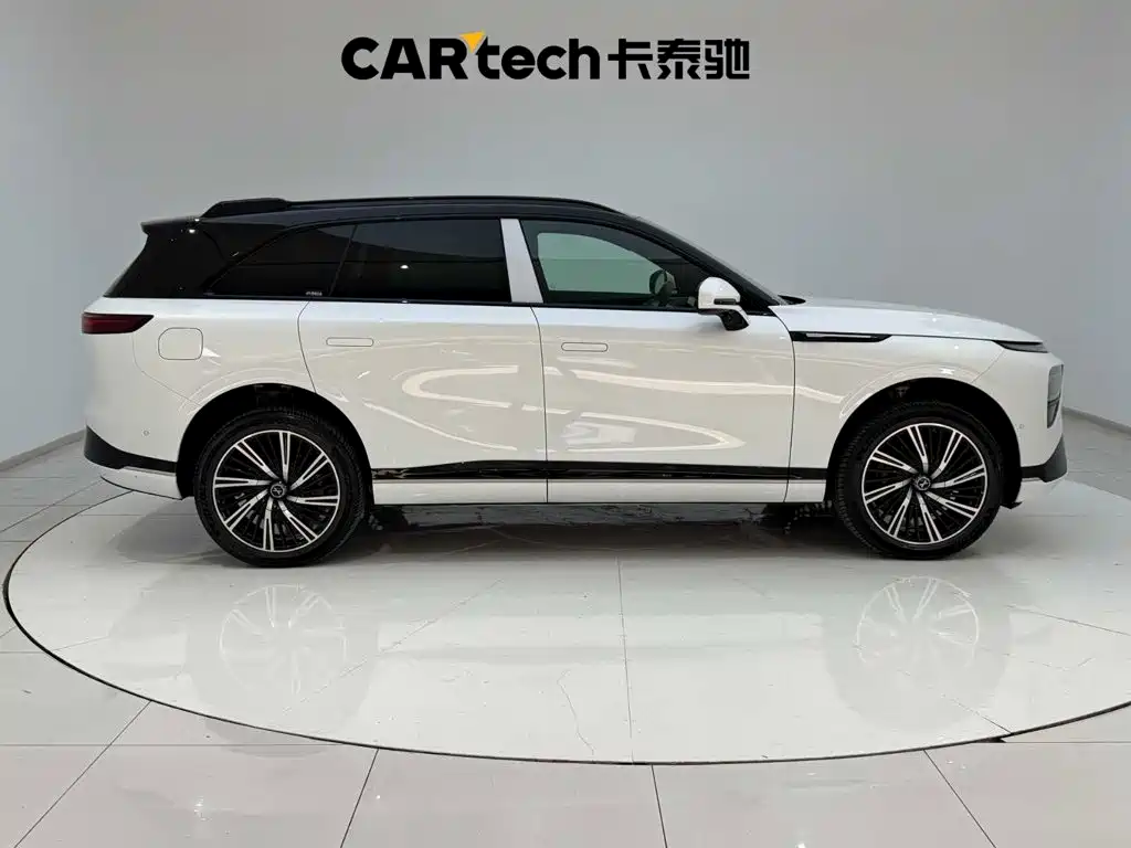 Photo 12 - XPeng G9