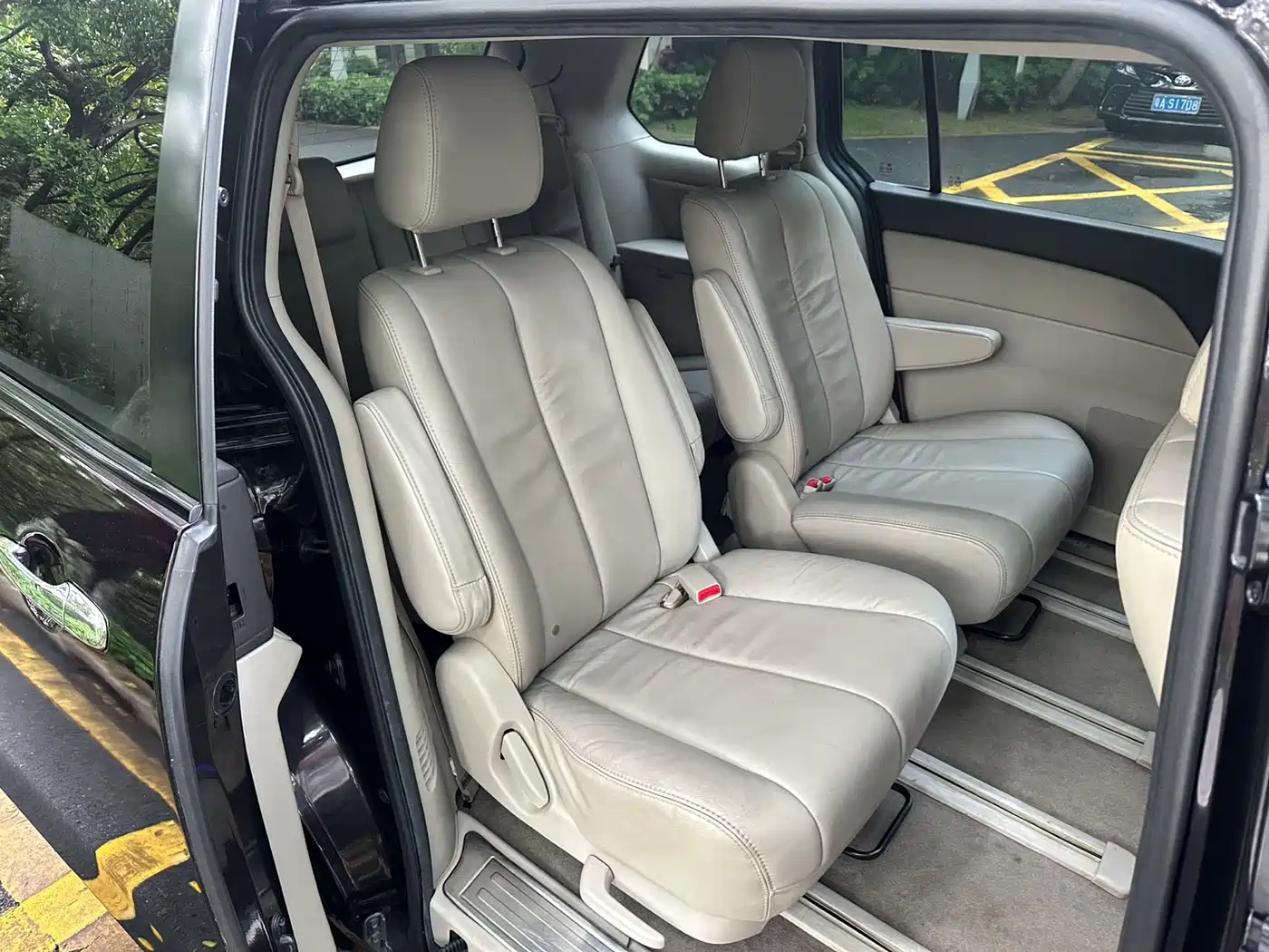Mazda 8 2012 2011 2.3L Ultimate