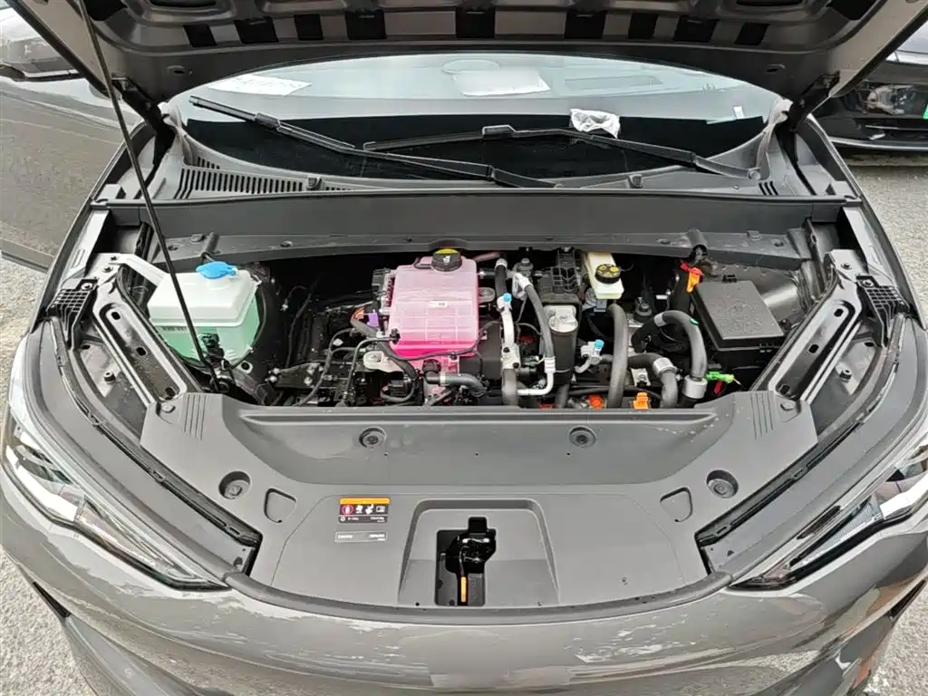 Geely Galaxy Galaxy E5 2026 610km Explorer+ Edition фото 19