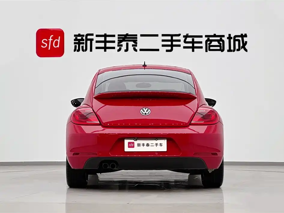 Volkswagen Beetle 2014 1.4TSI Fashion Edition фото 7