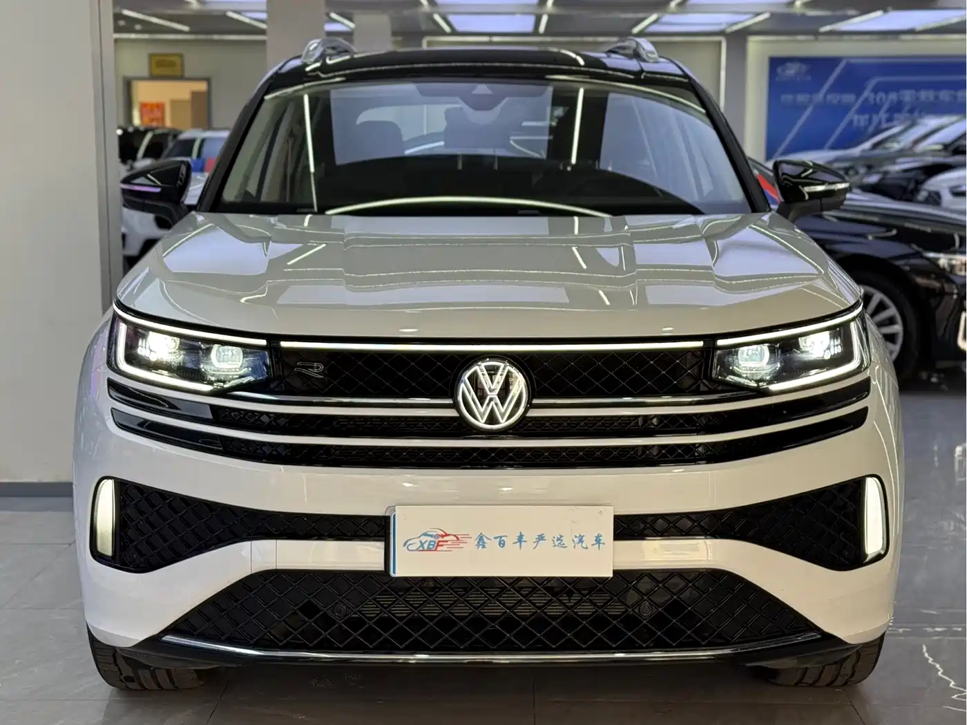 Volkswagen Talagon 2024 380TSI 4WD R-Line Touring фото 2