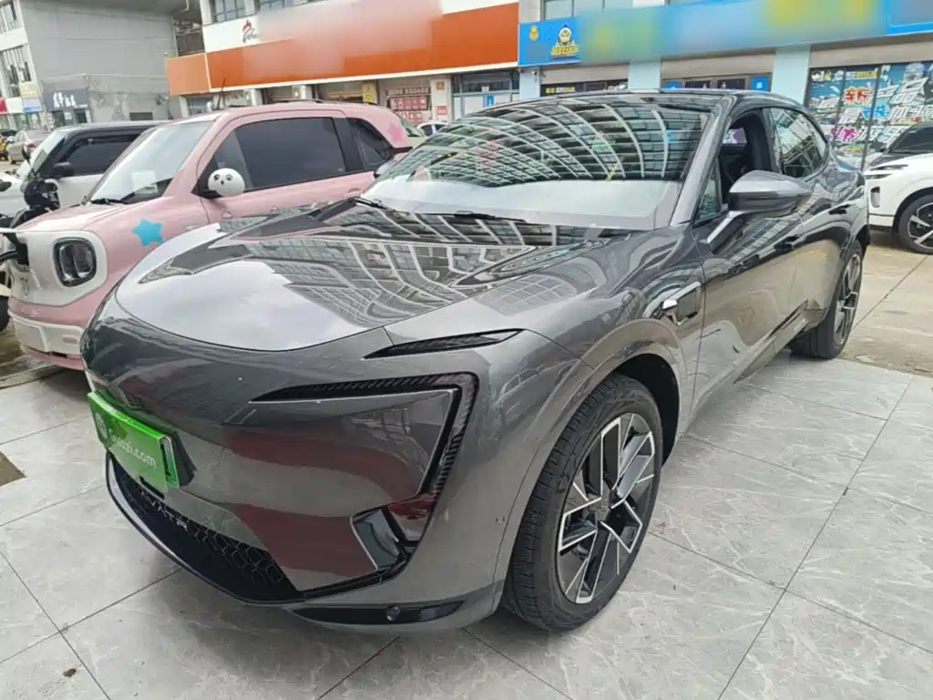 2026 Avatr 11