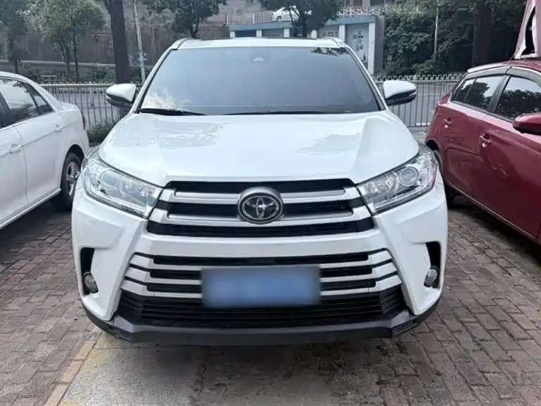 Toyota Highlander 2021 2.0T AWD Luxury 7-Seater фото 13