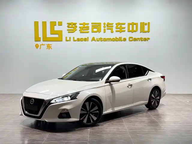 Nissan Teana 2021