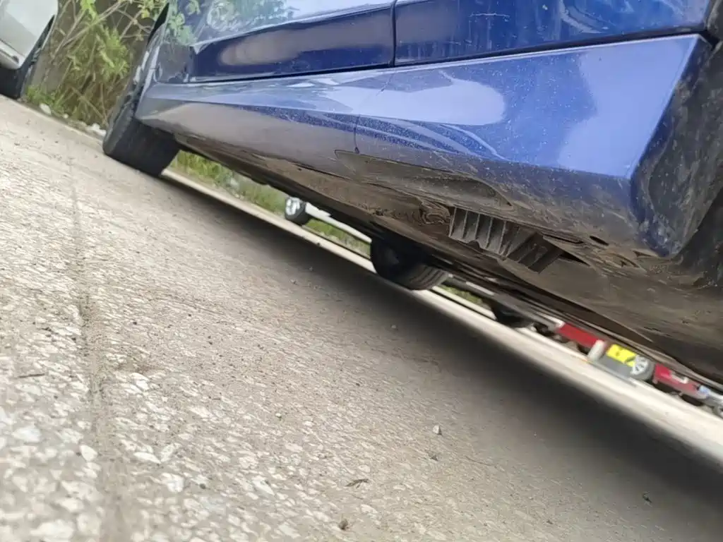 Фото 21 - BMW 3 Series