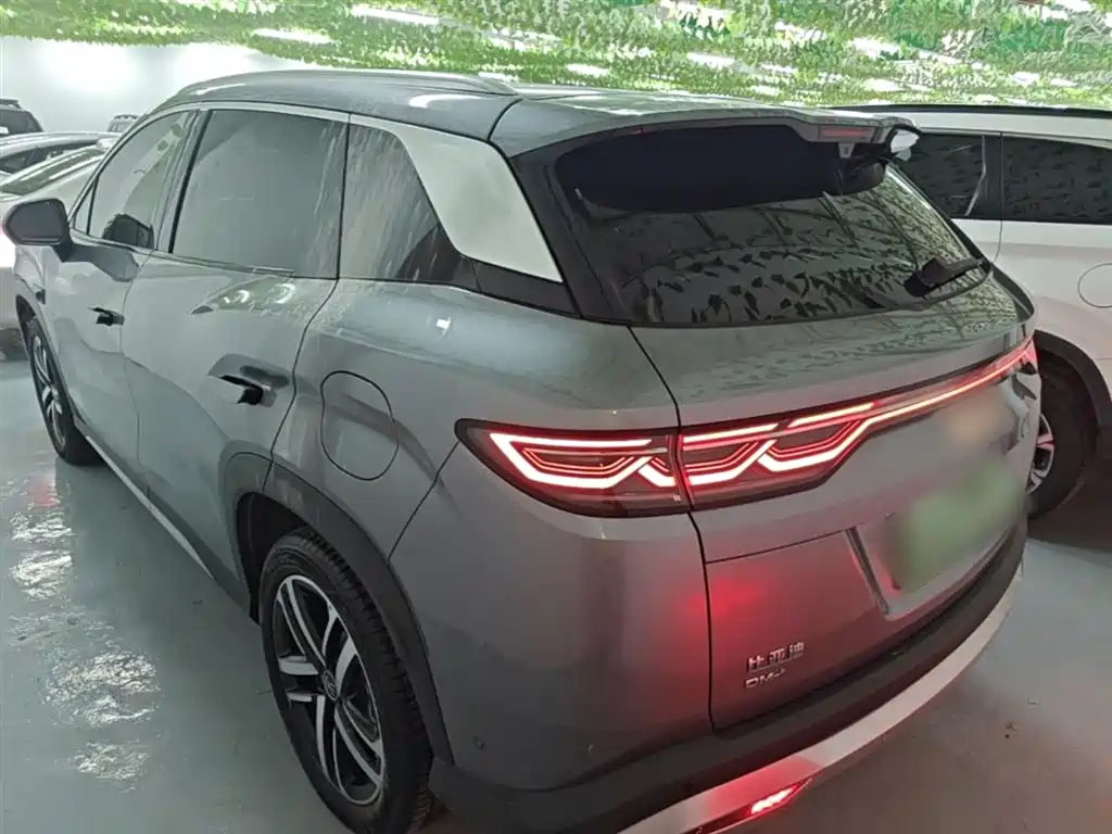 BYD Song L DM-i 2025 Smart Drive Edition 112km Surpassing фото 5