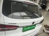 Фото 19 - Roewe RX5