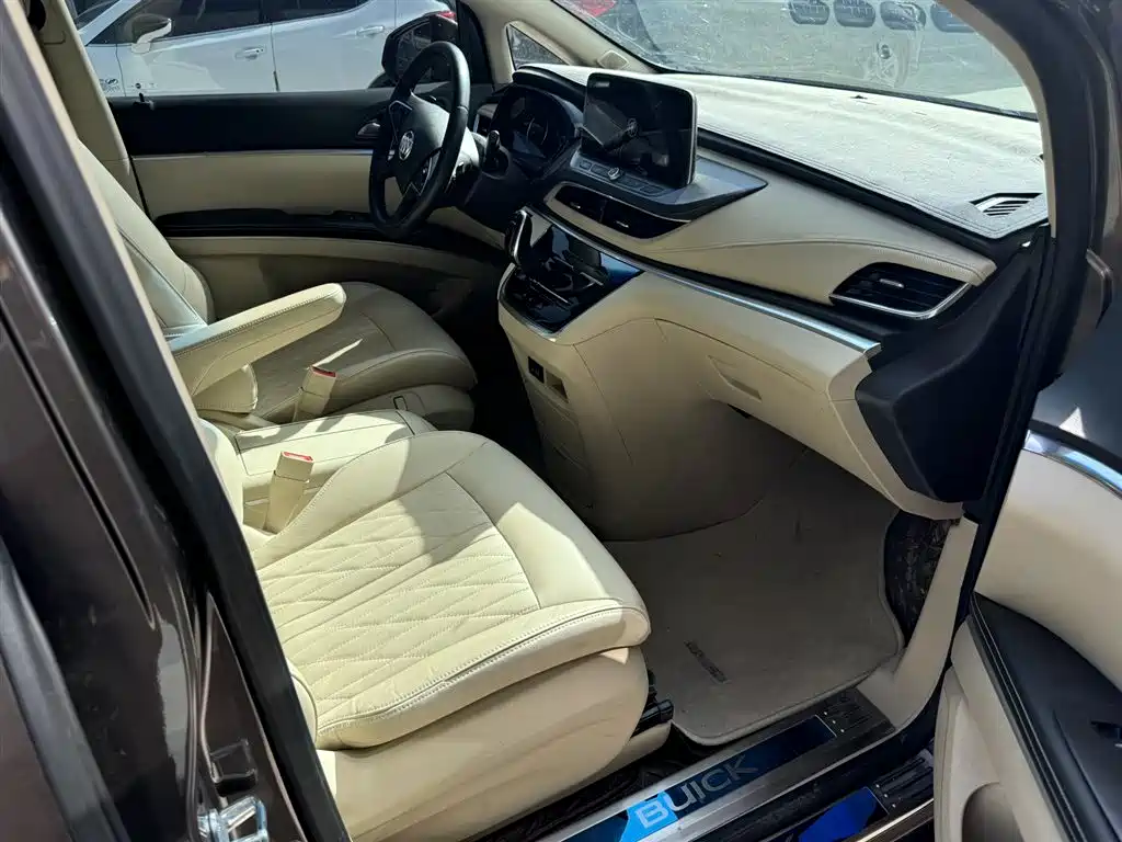 Buick GL8 2023 Land Business Class 652T Luxury фото 9
