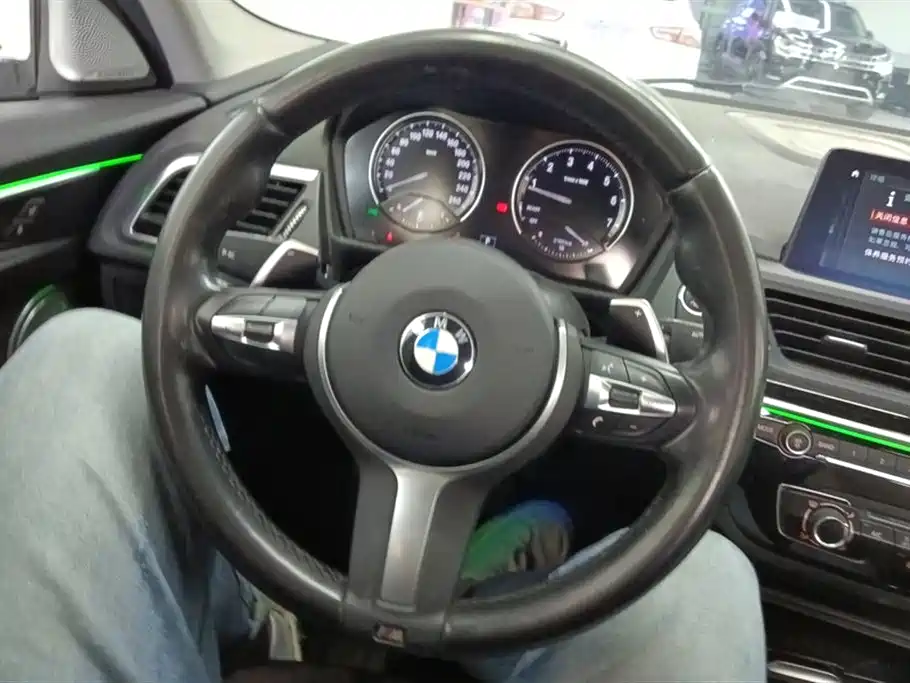 BMW 1 Series 2020 Model 125i Leading M Sport Package фото 15