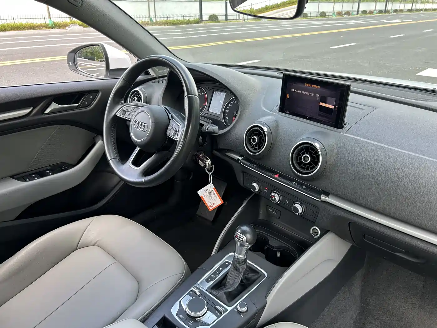 Audi A3 2018 30th Anniversary Limousine 35 TFSI Progressive фото 12